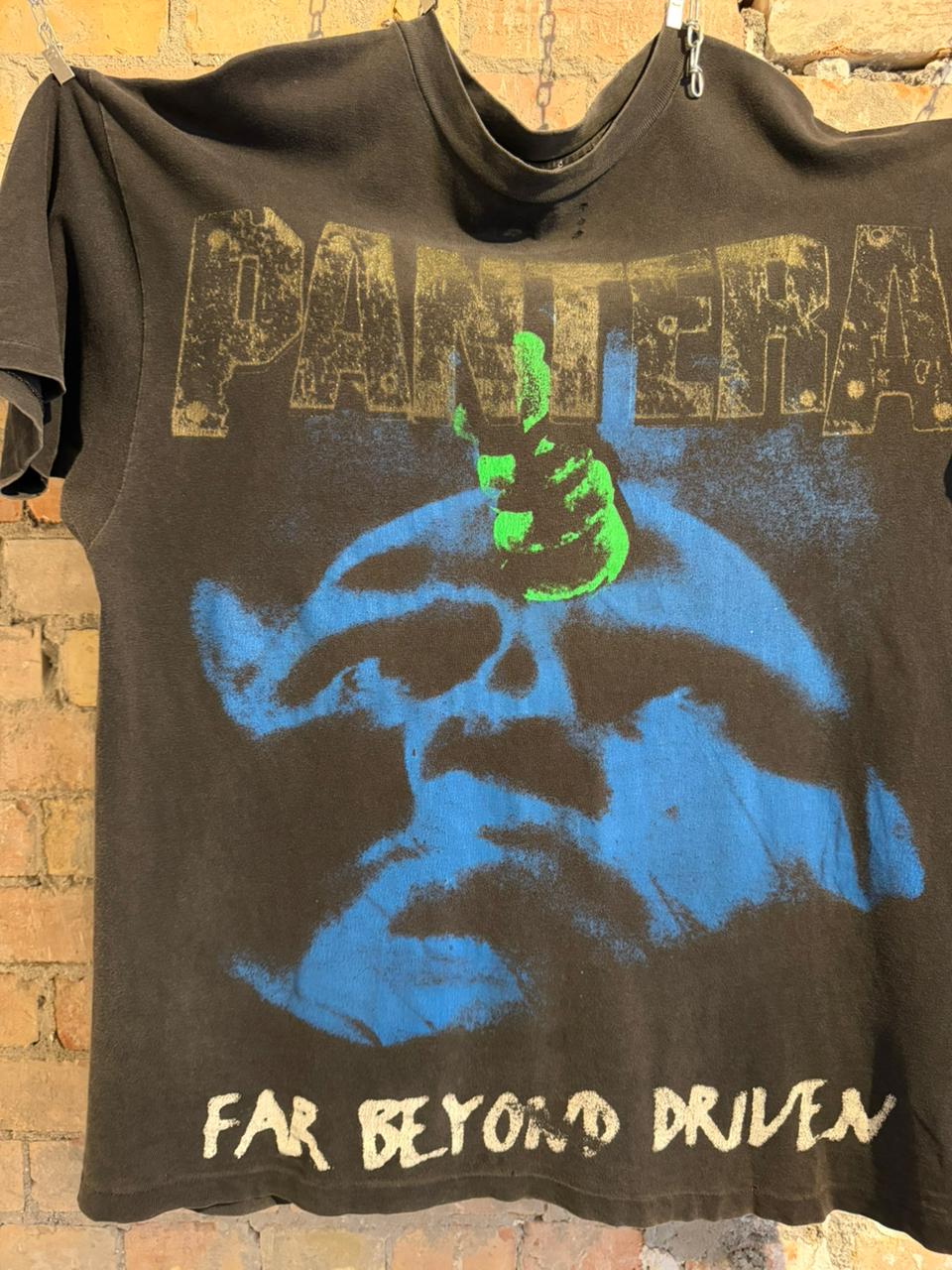 90s Pantera “Far Beyond Driven”