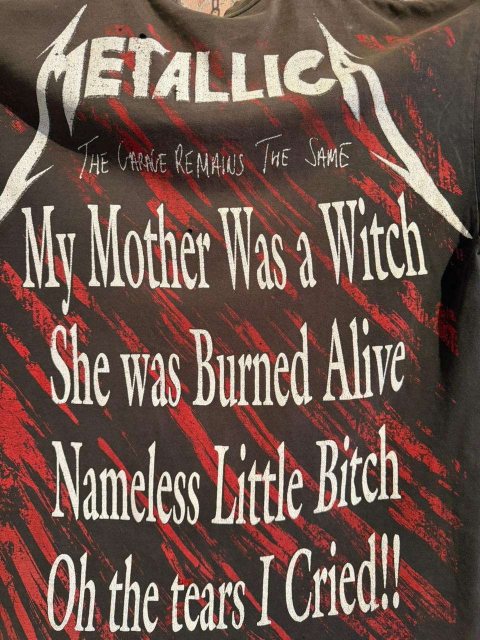 Metallica Resurreccion Tee