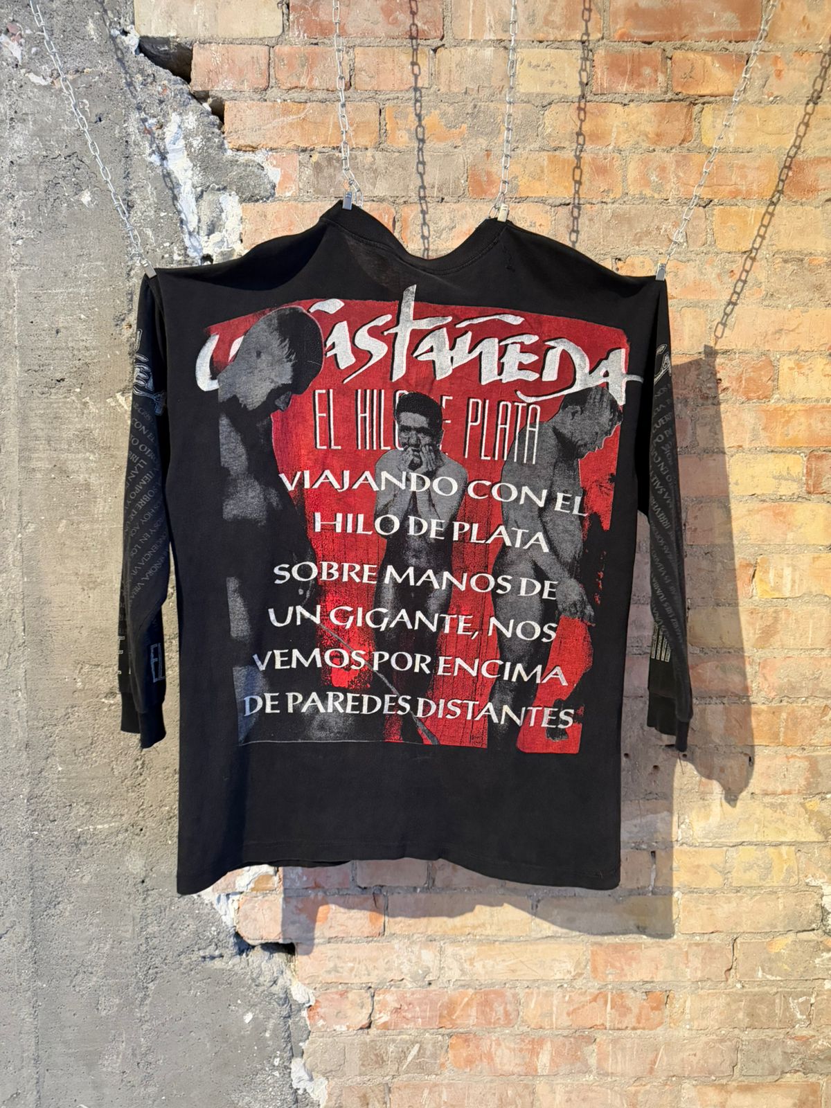 Castañeda Hilo de Plata Tee