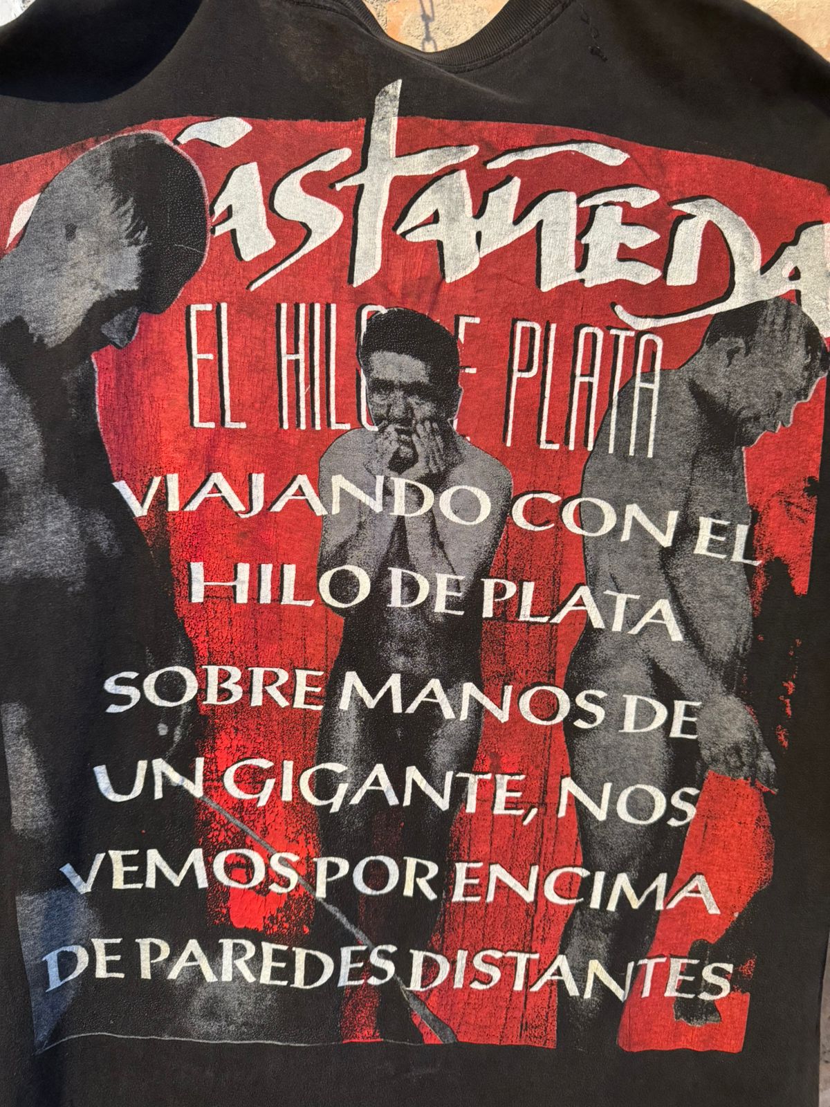 Castañeda Hilo de Plata Tee